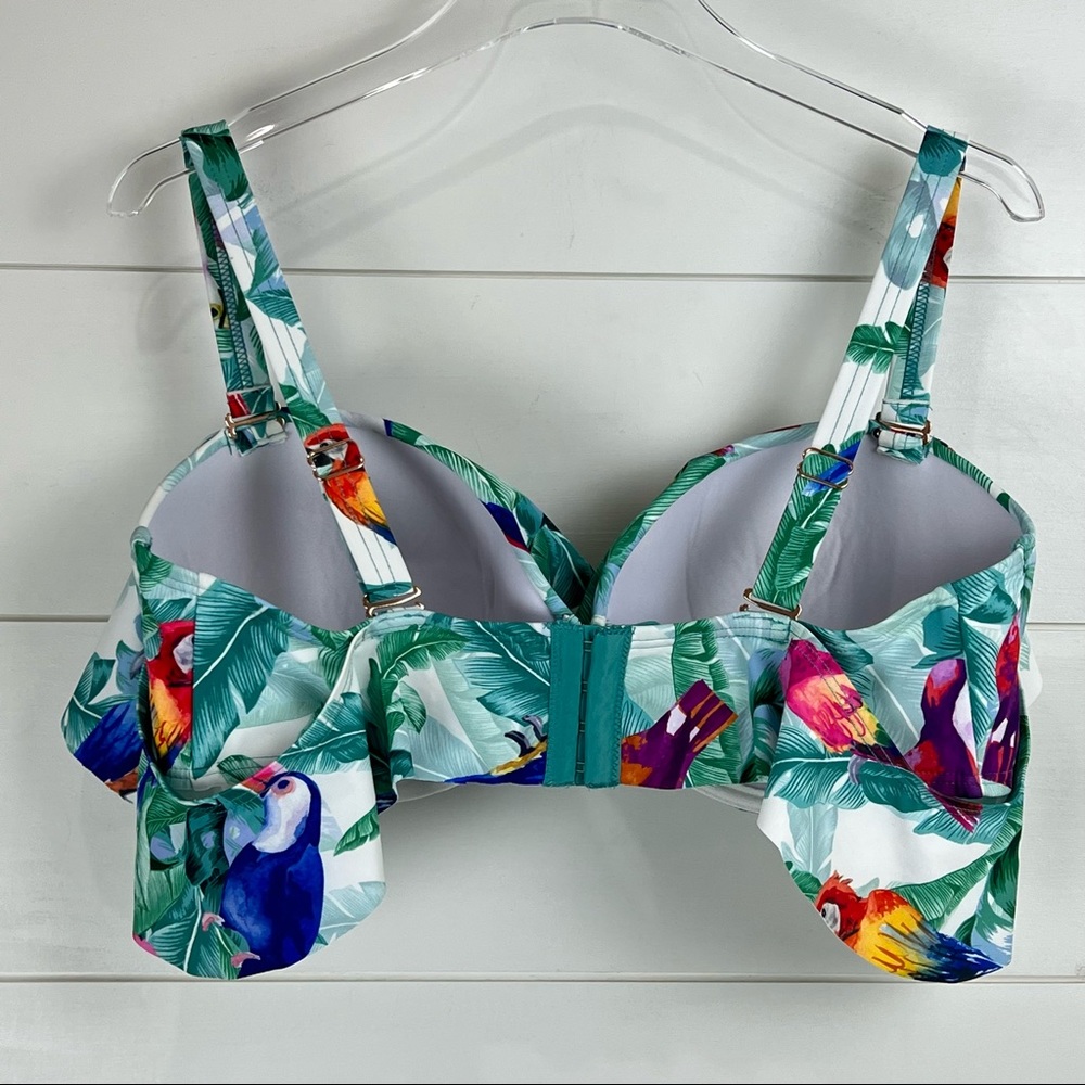 GabiFresh x Swimsuits for All 18 E/F Waterslide Tropical Bikini Swim Top - Picture 6 of 9